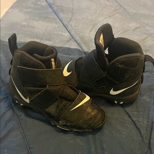 Nike Black Kids Sneakers with White Accents